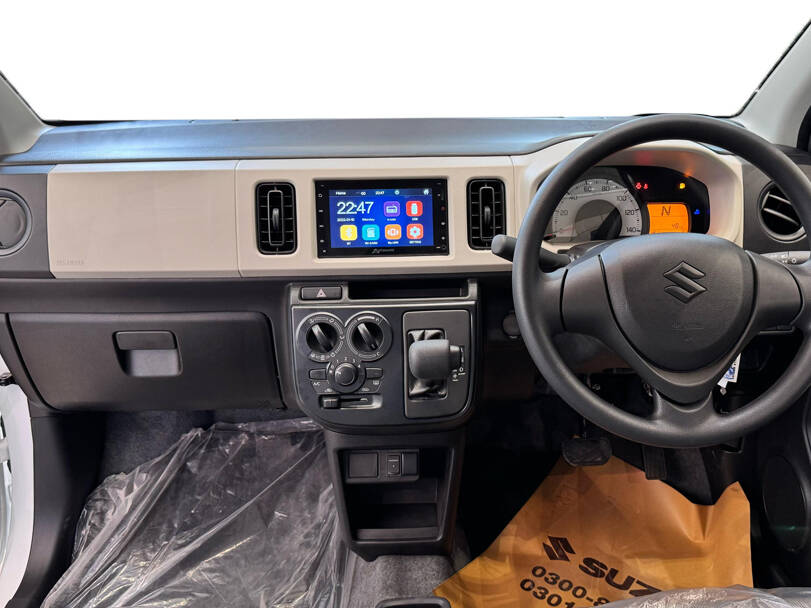 Suzuki Alto Interior 