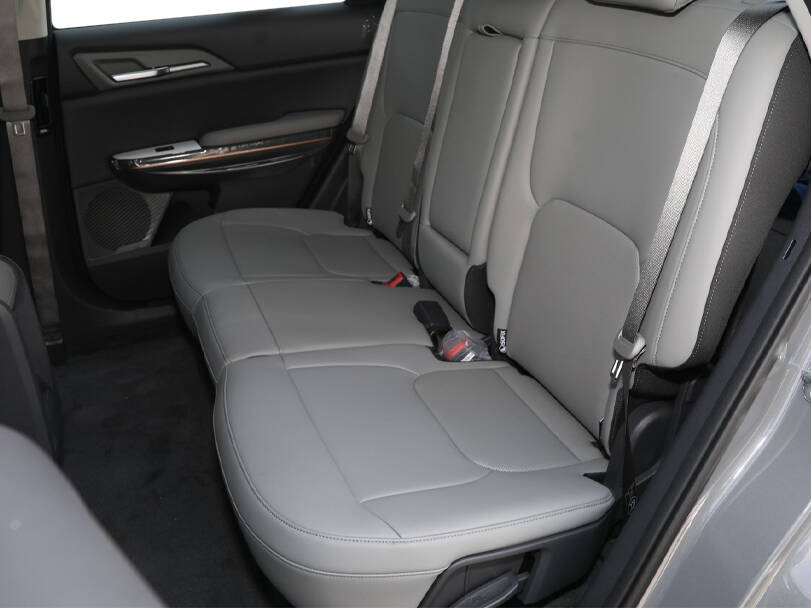 کِیا ای وی 5 2025 Interior Rear Seats