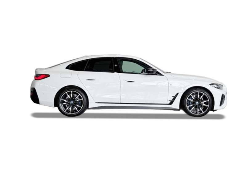 بی ایم ڈبلیو آئی 4 2025 Exterior Side View