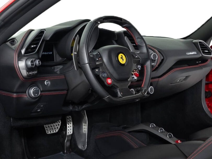 Ferrari 488 Exterior 