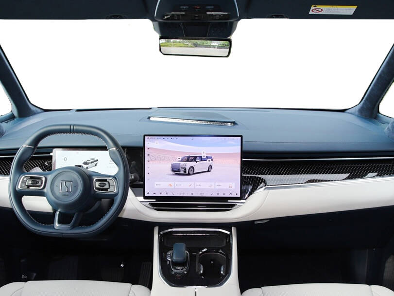 Zeekr 009 2025 Exterior Dashboark